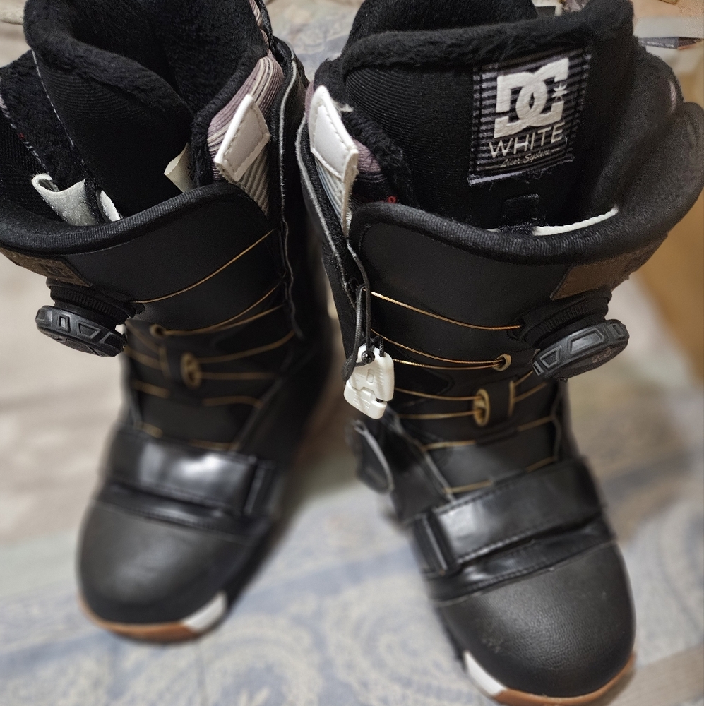 DC Black and White Snowboard Boots BOA Professional Style